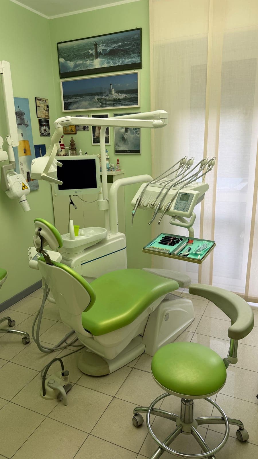Conservativa ed endodonzia, foto 2 di 7